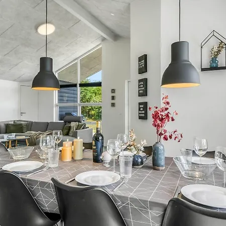 C11349-tarm-stikkelsbaervej-43 Hoje Sande