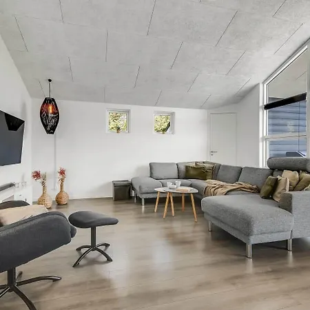 Holiday home C11349-tarm-stikkelsbaervej-43