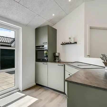 C11349-tarm-stikkelsbaervej-43 Holiday home Hoje Sande