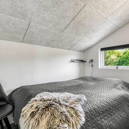 C11349-tarm-stikkelsbaervej-43 * Hoje Sande