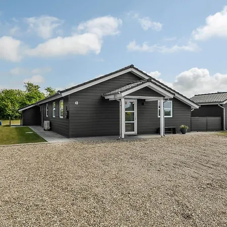 Holiday home C11349-tarm-stikkelsbaervej-43